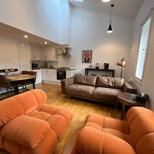 2 Bed 2 Bath With Private Parking Apartamento Edimburgo